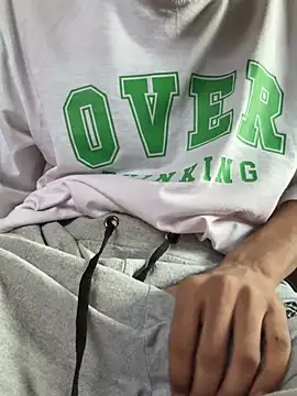 austindaddy69 online show from April 22, 4:37 am