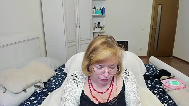 rekelme online show from May 3, 6:25 pm