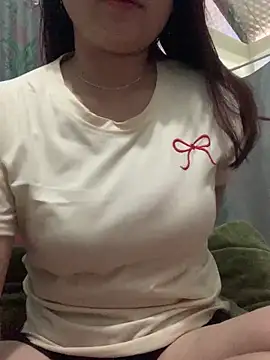 Snapshot of Anna-sexyy chatting on February 18, 1:12 am Anna-sexyy online show from February 18, 1:12 am