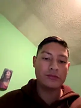 Snapshot of aelor2028 chatting on November 27, 7:43 am aelor2028 online show from November 27, 7:43 am