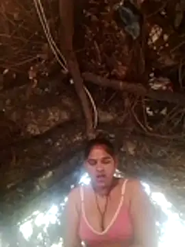 Snapshot of Ranjna_bhabi chatting on December 16, 2:49 am Ranjna bhabi online show from December 16, 2:49 am