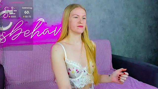 Snapshot of Alicia_Hars chatting on February 24, 11:25 pm Alicia Hars online show from February 24, 11:25 pm