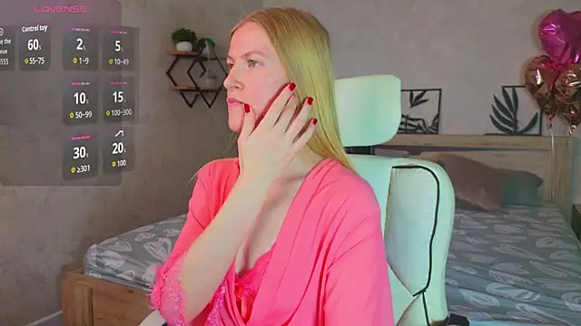 Snapshot of Alicia_Hars chatting on March 1, 9:11 am Alicia Hars online show from March 1, 9:11 am