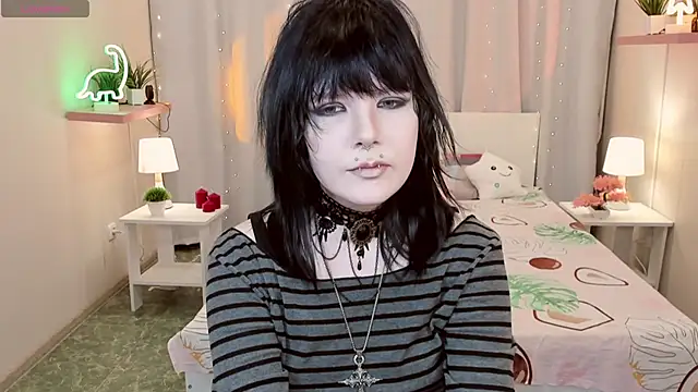 RamonaKlein online show from December 1, 6:29 am