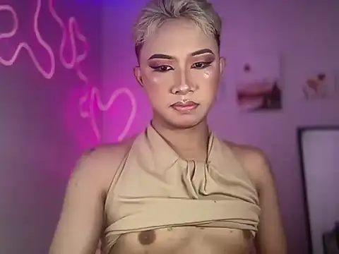 asiantwink0000 online show from May 3, 5:24 am