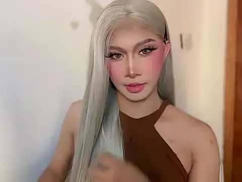 asiantwink0000 online show from June 20, 6:49 am