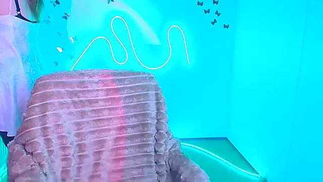 Amanda Swannn online show from March 12, 6:52 am