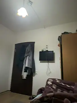 brt2552 online show from March 27, 4:29 pm