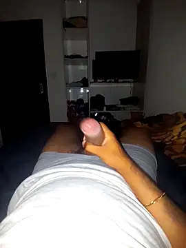 marco Anthony75 online show from December 4, 3:27 am