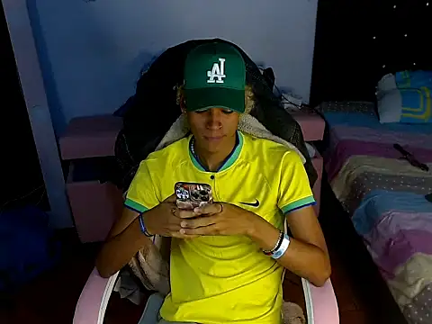 silverspice  online show from December 2, 5:35 am