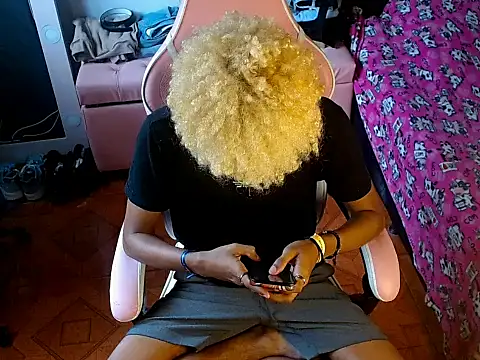 silverspice  online show from December 4, 6:49 pm