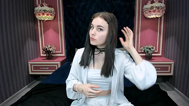 Ambergoeshard online show from November 28, 1:03 pm