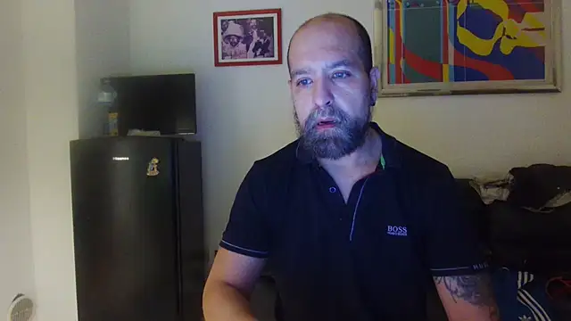 Snapshot of AMIRDIB2025 chatting on July 14, 10:59 pm AMIRDIB2025 online show from July 14, 10:59 pm