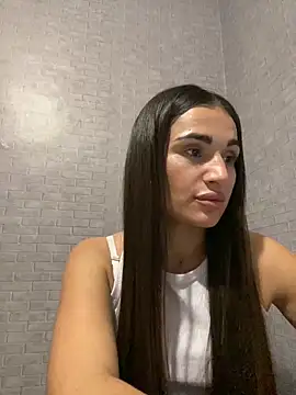 Snapshot of MonikaSi chatting on December 2, 6:03 pm MonikaSi online show from December 2, 6:03 pm