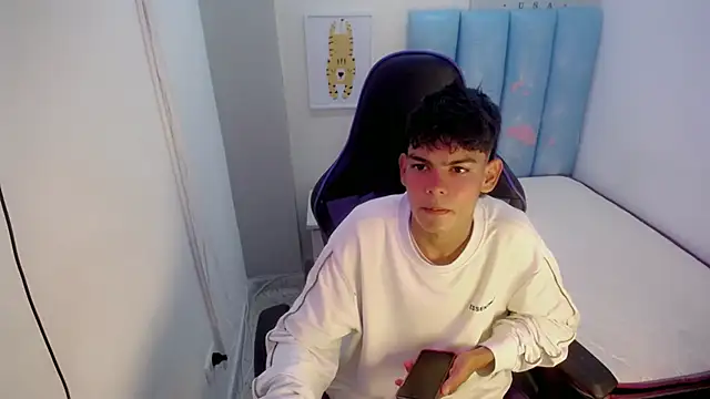 Lil babyyy  online show from December 1, 3:11 am