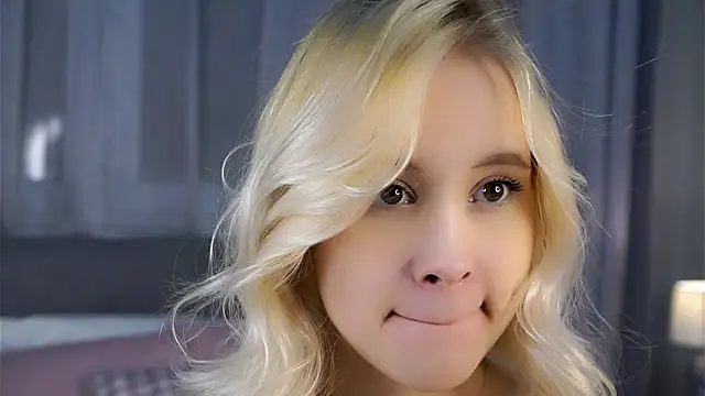 AunclreaVache online show from January 10, 11:12 am