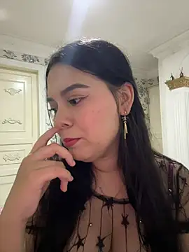 Snapshot of sweet_ruby_ chatting on June 17, 1:41 am sweet ruby online show from June 17, 1:41 am