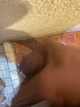 Snapshot of Dhg94 chatting on March 18, 3:42 am Dhg94 online show from March 18, 3:42 am