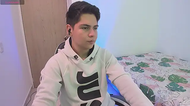 Asta YunoXXX online show from February 15, 7:54 pm