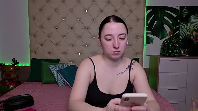 AVA MAXX online show from January 14, 5:57 am