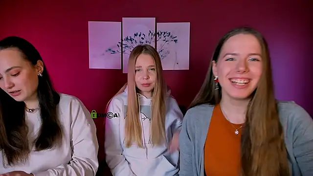 Snapshot of aylin_mirage chatting on December 17, 9:37 am aylin mirage online show from December 17, 9:37 am