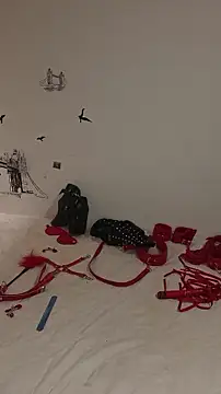 Emma Everett online show from January 9, 1:14 pm