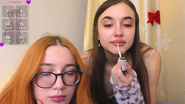 sunny luna online show from January 18, 3:27 pm