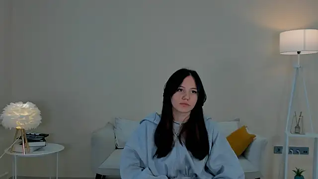 MyrtieSerisky online show from December 1, 9:14 am