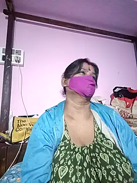 Snapshot of me-pari-hu chatting on January 14, 4:23 pm me-pari-hu online show from January 14, 4:23 pm