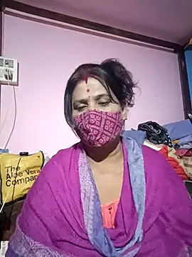 Snapshot of me-pari-hu chatting on February 5, 5:06 pm me-pari-hu online show from February 5, 5:06 pm