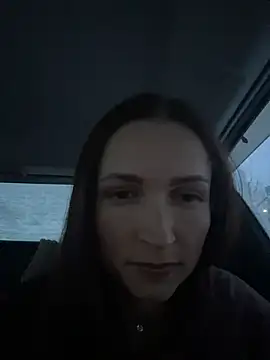 ZaraHill online show from December 20, 2:40 am