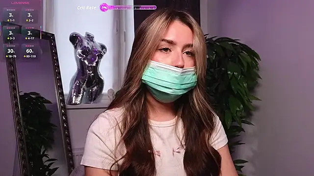 Snapshot of AnikaHarrys- chatting on December 15, 1:04 pm AnikaHarrys- online show from December 15, 1:04 pm