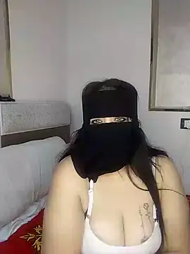 lolotheone online show from February 2, 1:15 am