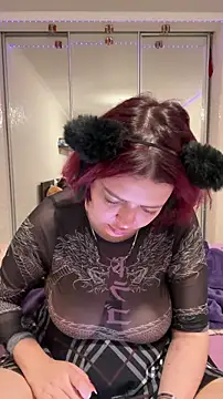 Snapshot of MurrbyAliceMoore chatting on December 20, 5:14 am MurrbyAliceMoore online show from December 20, 5:14 am