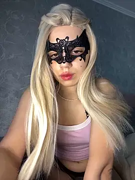 s4rah online show from February 23, 1:08 pm