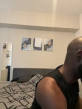 smartfuck777 online show from April 1, 4:15 pm