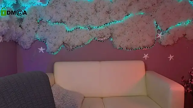 mikameovv online show from March 13, 9:32 pm