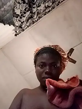 Snapshot of Ghlady1645 chatting on December 16, 11:59 am Ghlady1645 online show from December 16, 11:59 am