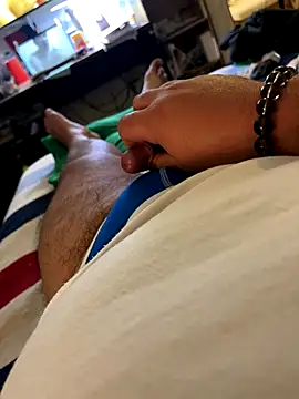 Snapshot of ilove90123 chatting on November 30, 9:35 am ilove90123 online show from November 30, 9:35 am