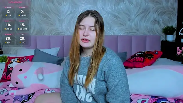 Snapshot of MilanaXHoney chatting on January 18, 1:09 am MilanaXHoney online show from January 18, 1:09 am