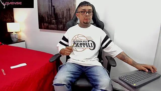 BASTIAN NICOLAS  online show from January 16, 8:24 pm