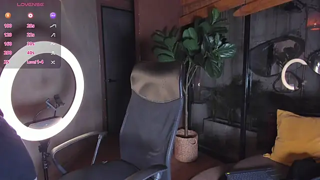 isaac grimm online show from March 26, 3:12 am