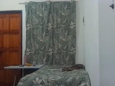 Snapshot of naughty_horny_bitch chatting on December 20, 7:32 pm naughty horny bitch online show from December 20, 7:32 pm