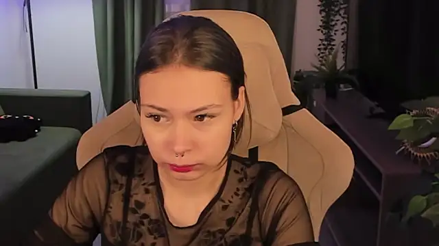 ReikoAckerman online show from December 15, 5:44 am