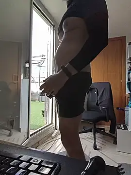 Snapshot of DanWolverin chatting on February 28, 3:02 pm DanWolverin online show from February 28, 3:02 pm