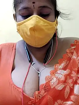 Snapshot of Thanmaya22 chatting on December 4, 12:25 pm Thanmaya22 online show from December 4, 12:25 pm