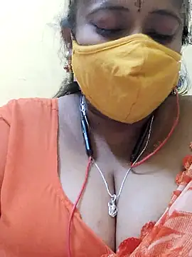 Snapshot of Thanmaya22 chatting on December 17, 3:07 pm Thanmaya22 online show from December 17, 3:07 pm