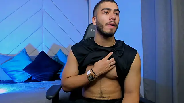 Snapshot of Franco_banderas chatting on January 13, 3:50 pm Franco banderas online show from January 13, 3:50 pm