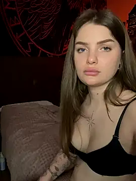 Snapshot of WhiteCore chatting on January 5, 5:27 pm WhiteCore online show from January 5, 5:27 pm