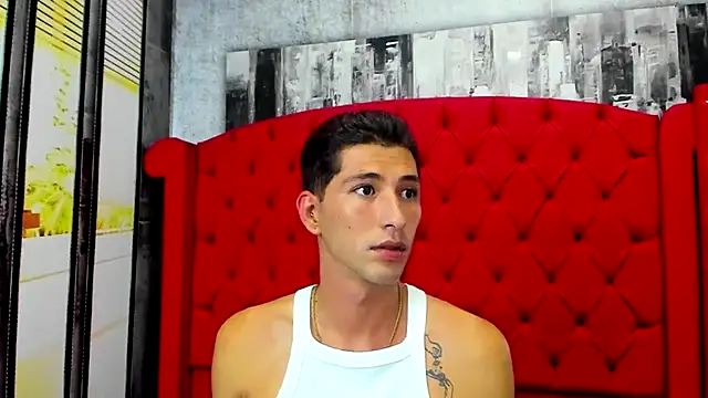 Snapshot of jay_Bluee1 chatting on December 17, 8:26 pm jay Bluee1 online show from December 17, 8:26 pm